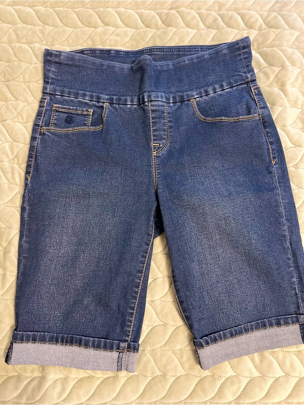 Gloria Vanderbilt Dark Blue Mid-Length Denim Bermuda Shorts
